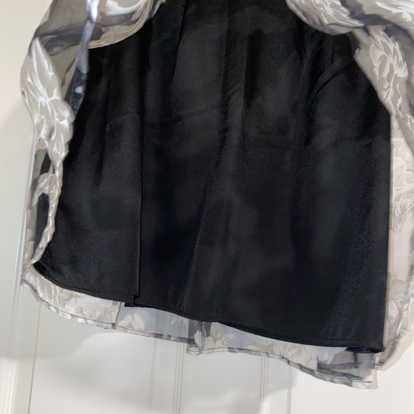 Skater skirt - Picture 3 of 4